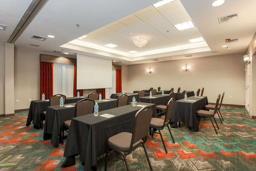 Hotel photo 15 of Hilton Garden Inn Nanuet.