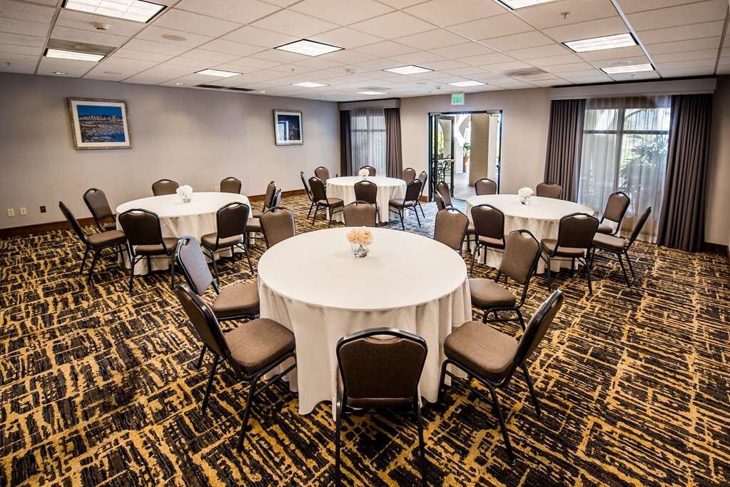 Hotel photo 32 of Homewood Suites by Hilton San Diego Airport-Liberty Station.