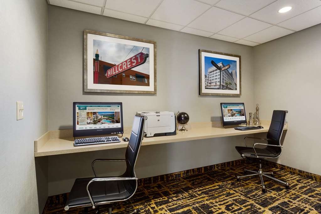 Hotel photo 2 of Homewood Suites by Hilton San Diego Airport-Liberty Station.