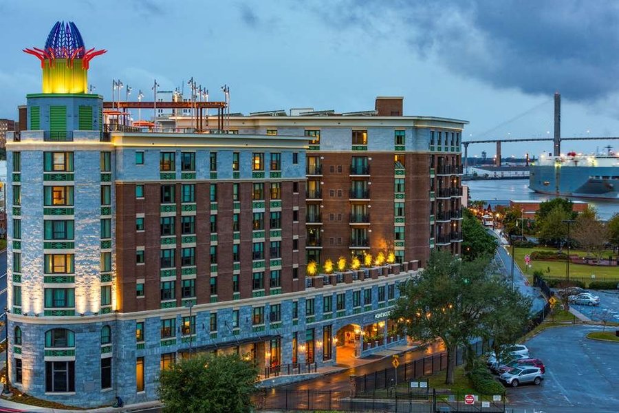 HOMEWOOD SUITES BY HILTON SAVANNAH HISTORIC DISTRICT / RIVERFRONT Hotel