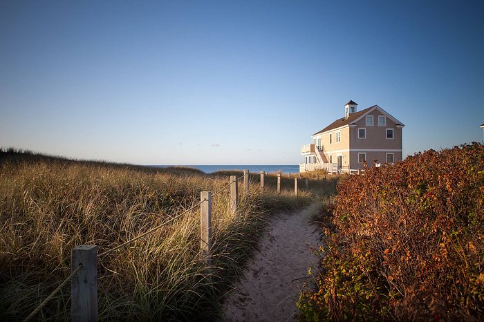 The Breakers Resort - Dennis Port, MA