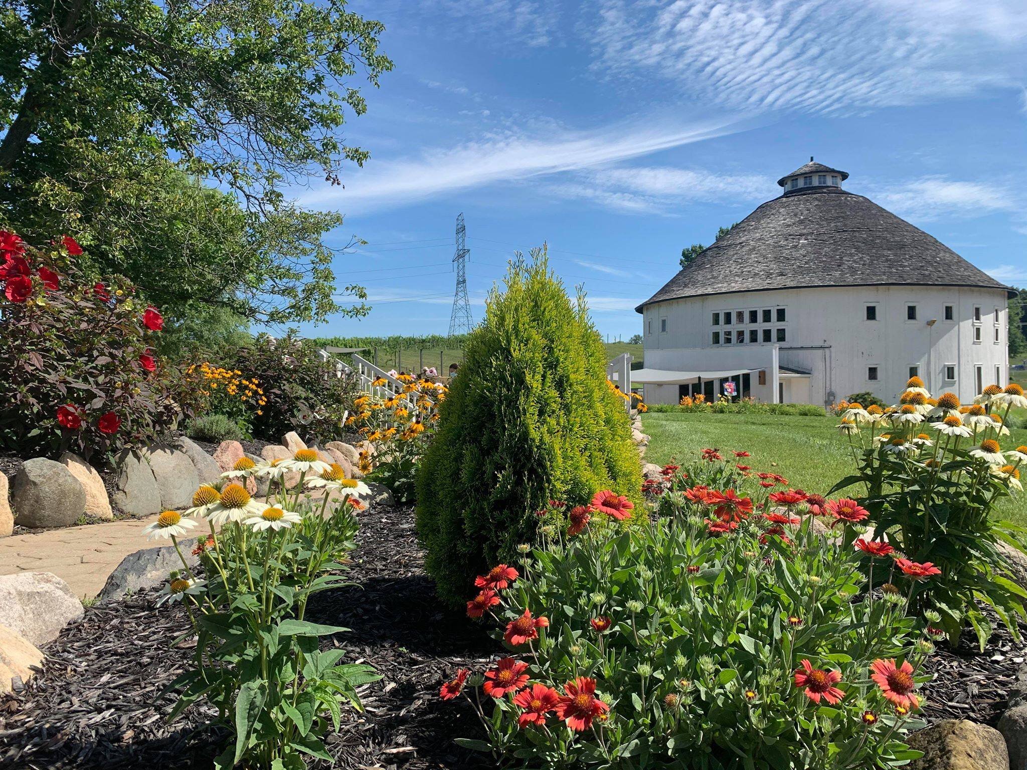 Round on sale barn winery