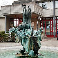 Fontaine Maus Kätti