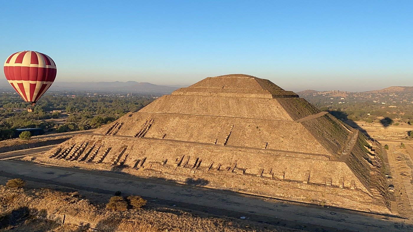 Ökotourismus in Mexiko (Entdecke 10 verborgene Juwelen!) 15 Pyramids of Teotihuacán - Mexico