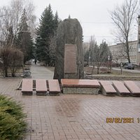 Общий вид западной части памятника