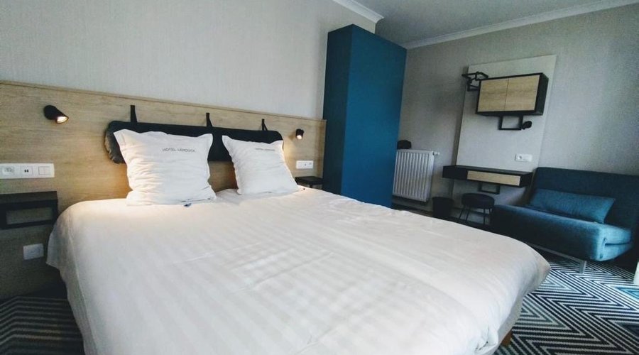hotelkamer 2x eenpersoonsbed
