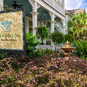 Front entry to The Addson on Amelia Island