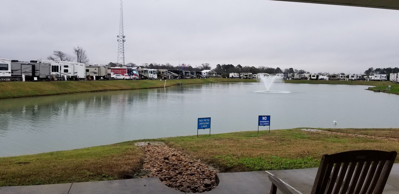 FALLBROOK RV RESORT (Houston, Texas) opiniones y comentarios
