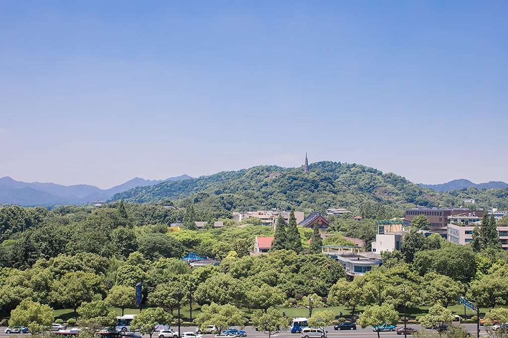 Hotel photo 37 of Wyndham Grand Plaza Royale Hangzhou.