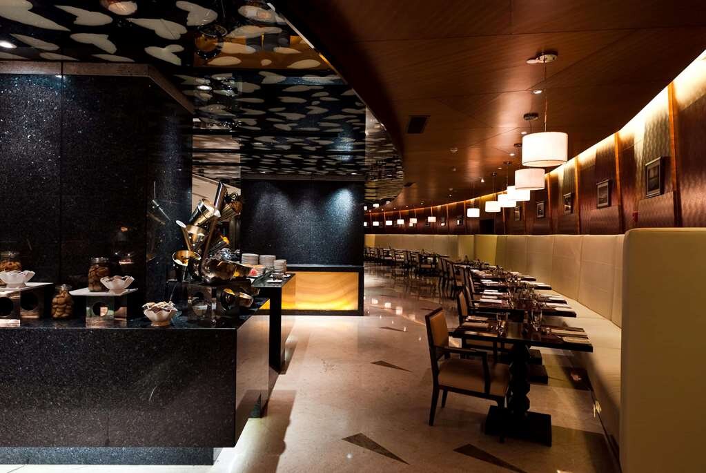 Hotel photo 32 of Wyndham Grand Plaza Royale Hangzhou.