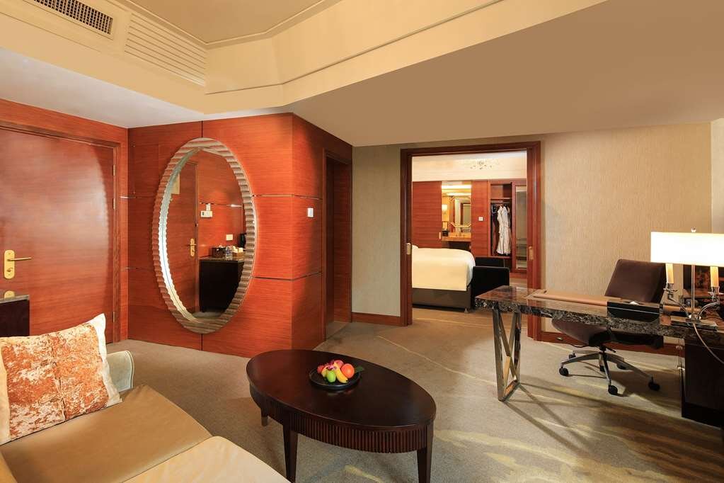 Hotel photo 38 of Wyndham Grand Plaza Royale Hangzhou.