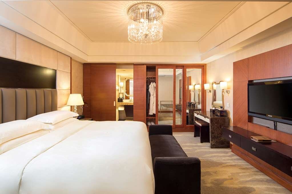 Hotel photo 97 of Wyndham Grand Plaza Royale Hangzhou.