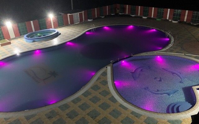 Kids Pool, Main Pool, Jacuzzi
