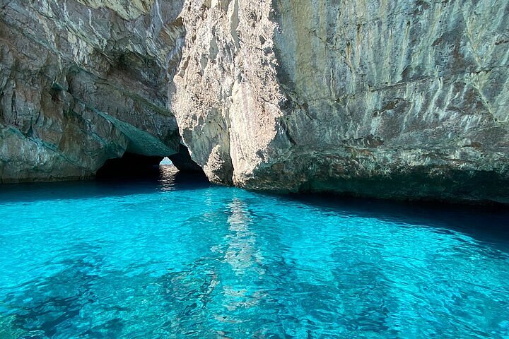 2024 Half day tour of Capri by private boat provided by Capri Precious