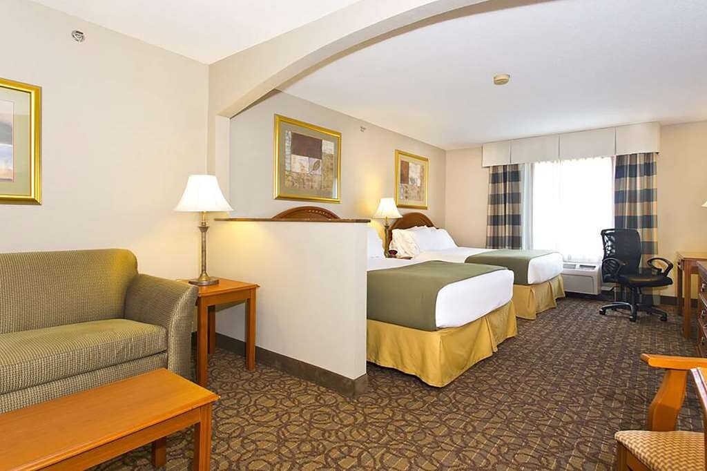 DAYS INN BY WYNDHAM Updated 2024 Prices Hotel Reviews Onalaska WI   Guest Room 