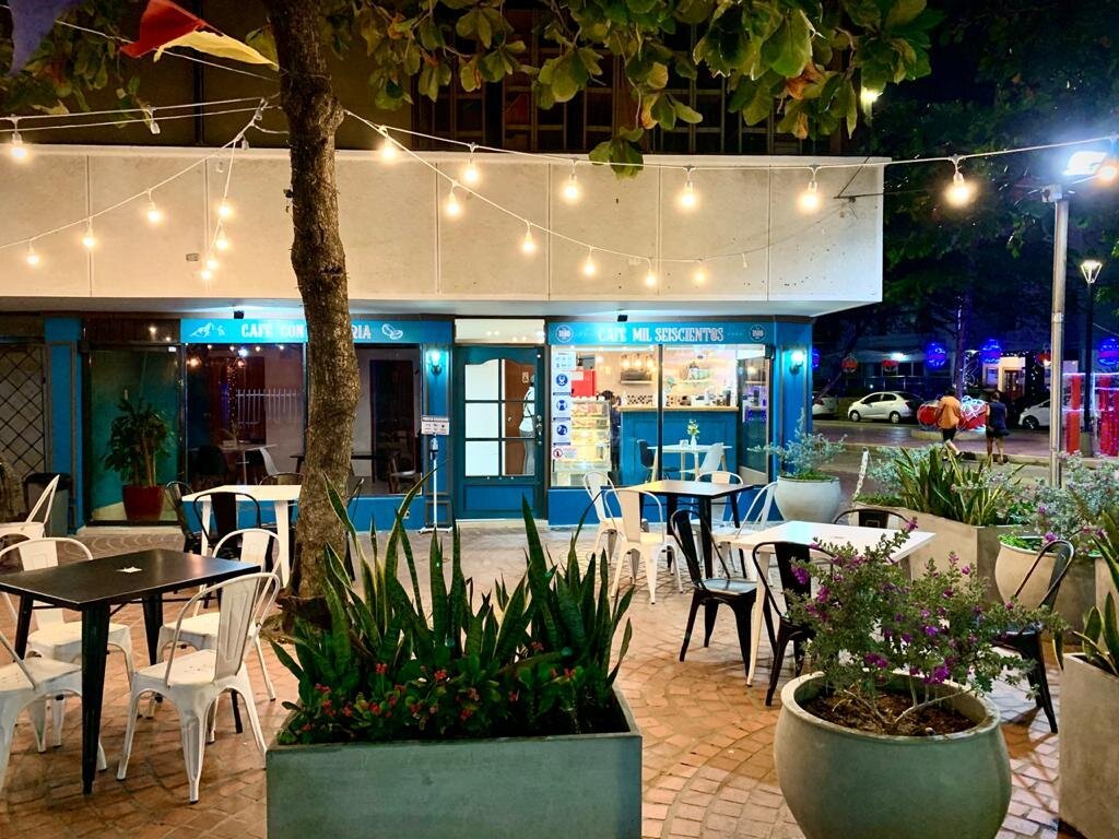 Cafe Milseiscientos, Santa Marta - Entre Calle 11a Y Calle 10 Carrera 2 