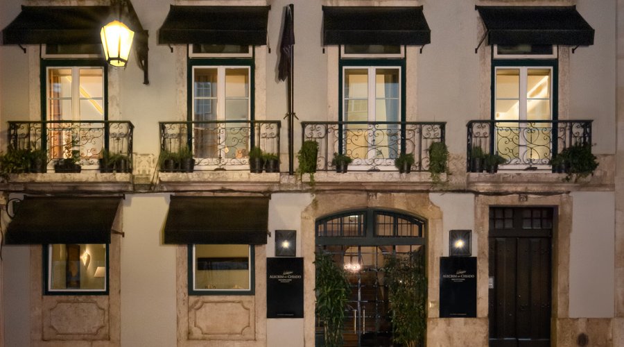 Hotel façade