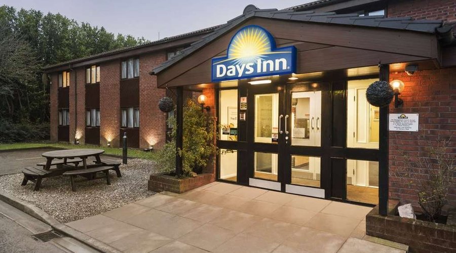 Days Inn Bridgend Cardiff M4