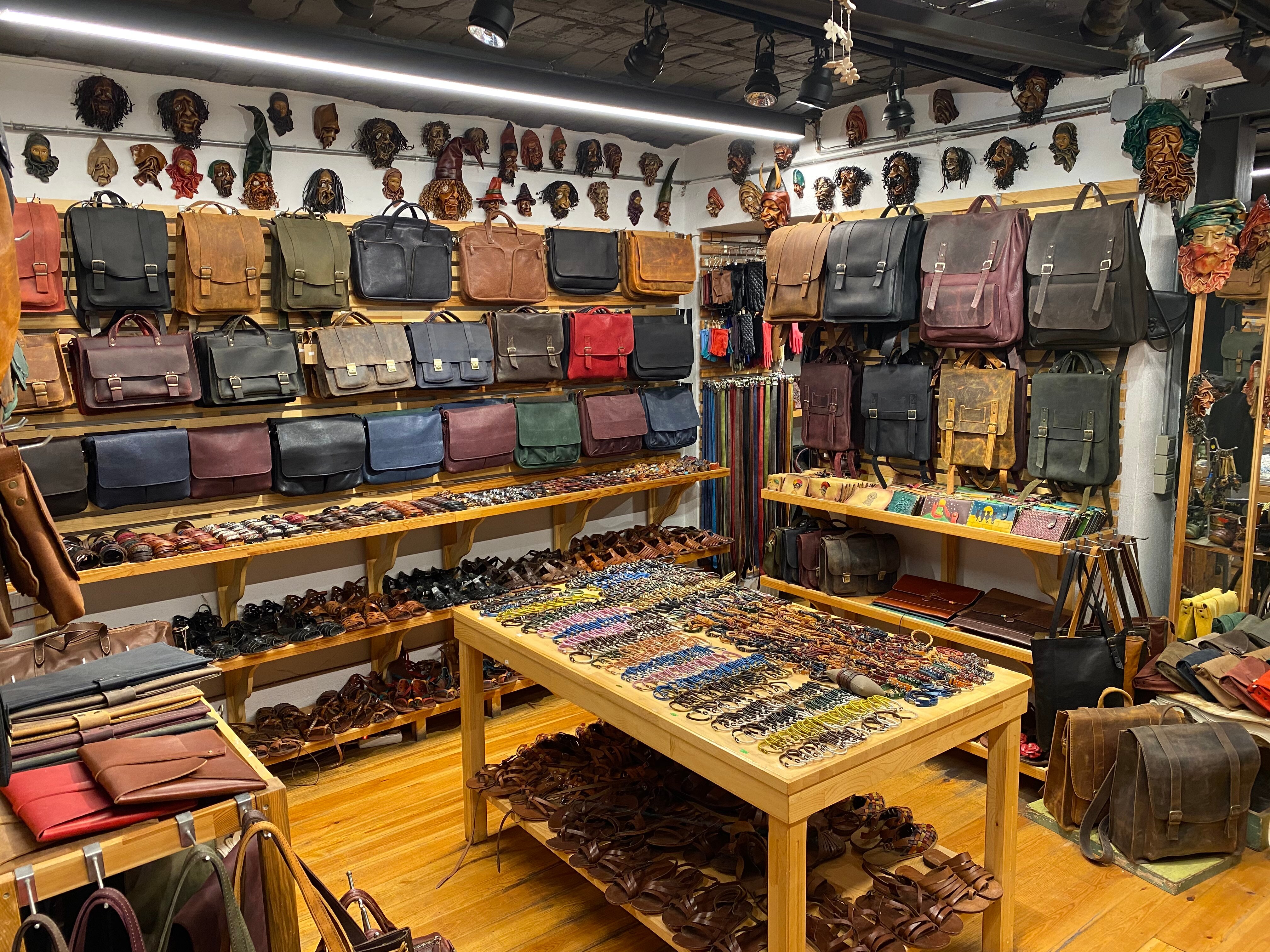 Leather purse shop online near me