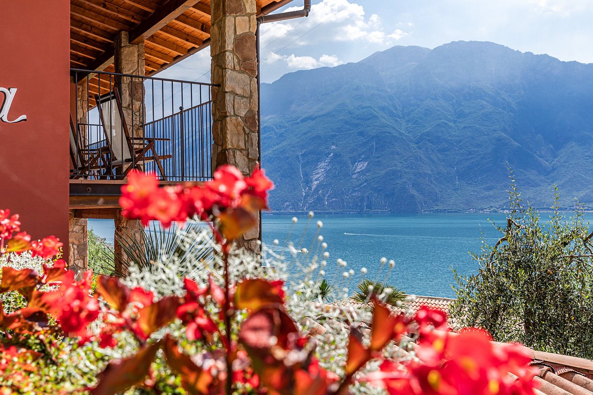 Relax Hotel Villa La Gardenia And Villa Oleandra Limone Sul Garda Lake
