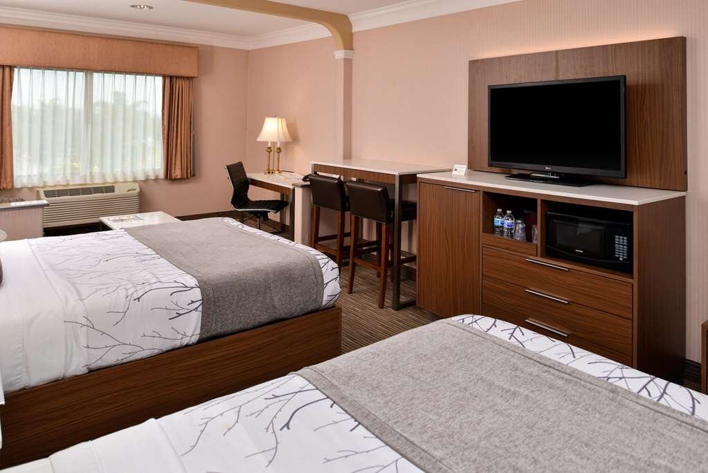 Hotel photo 15 of Best Western Plus Suites Hotel - Los Angeles LAX Airport.