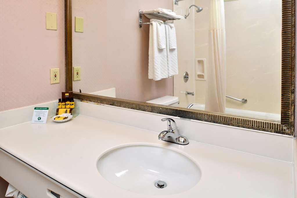 Hotel photo 42 of Best Western Plus Suites Hotel - Los Angeles LAX Airport.
