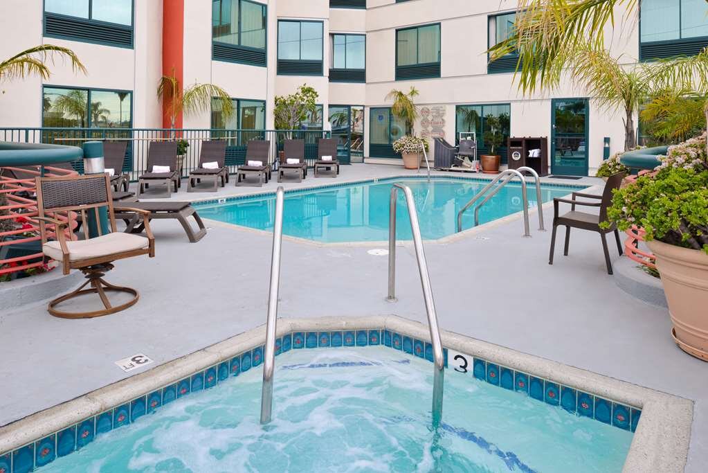 Hotel photo 5 of Best Western Plus Suites Hotel - Los Angeles LAX Airport.