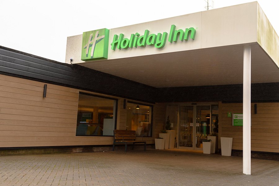 HOLIDAY INN NEWPORT Updated 2021 Prices, Hotel Reviews, and Photos