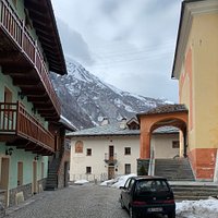 Chiesa di Santa nicola e dintorni