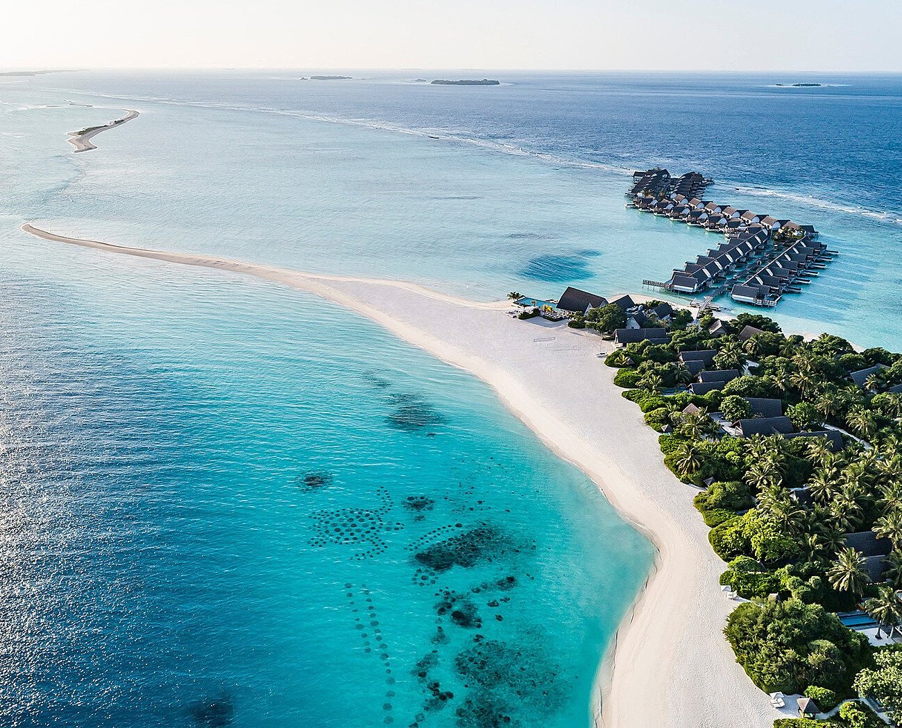 Four Seasons Resort Maldives at Landaa Giraavaru by null