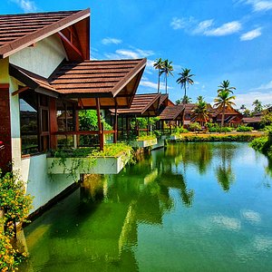 Premium Lake View Villas