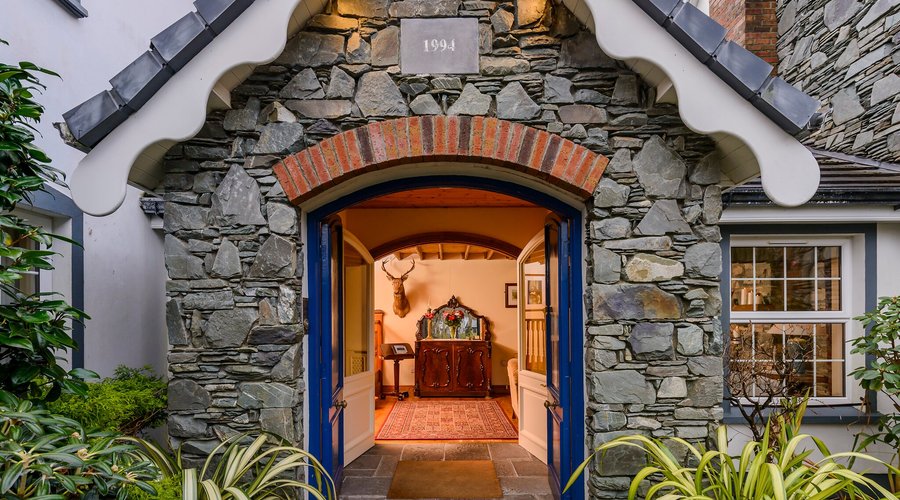 Friars Glen entrance