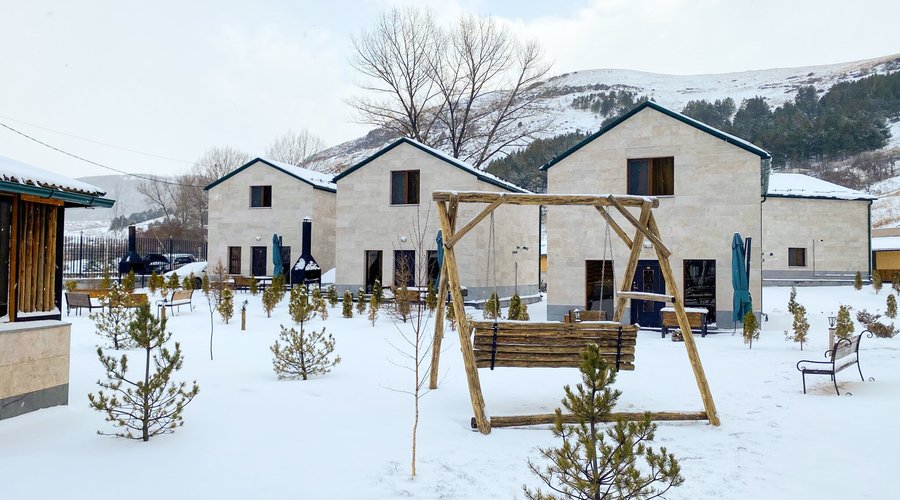 Alaska Resort suggests luxury cottages in the heart of Tsaghkadzor city, Armenia. 