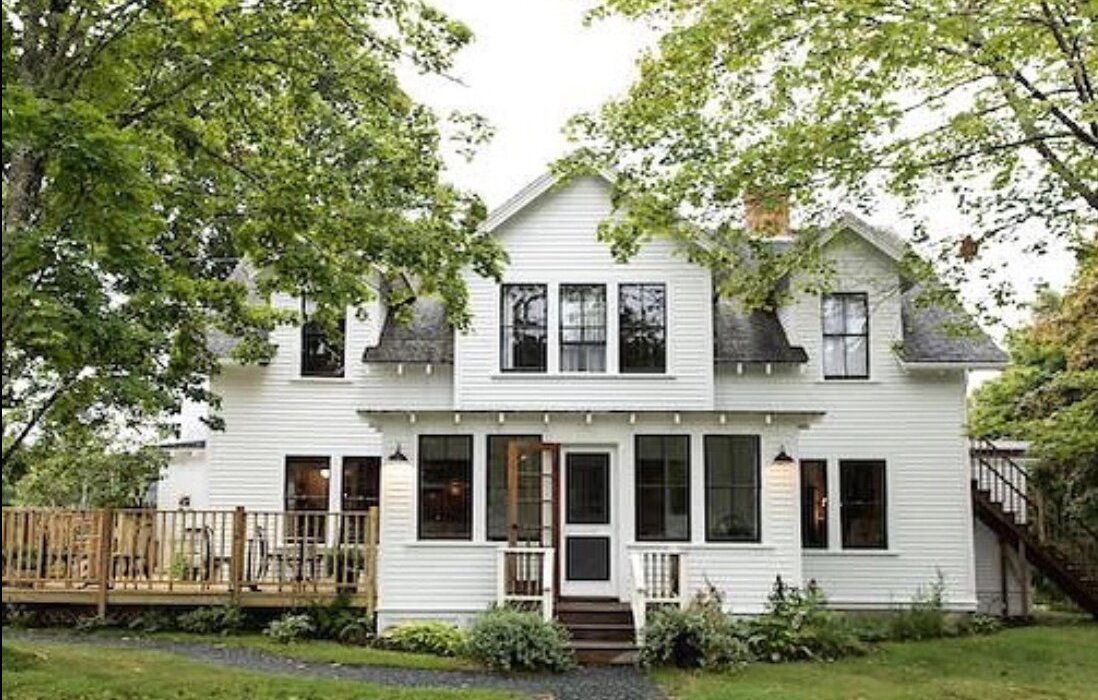 The Brooklin Inn by null