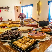 Mesa do buffet do café colonial Café no Campo!