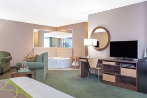 Room & Suite