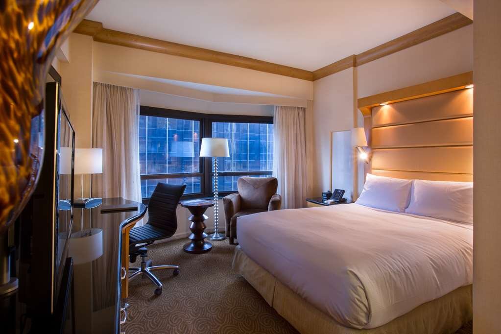 Hotel photo 1 of New York Hilton Midtown.