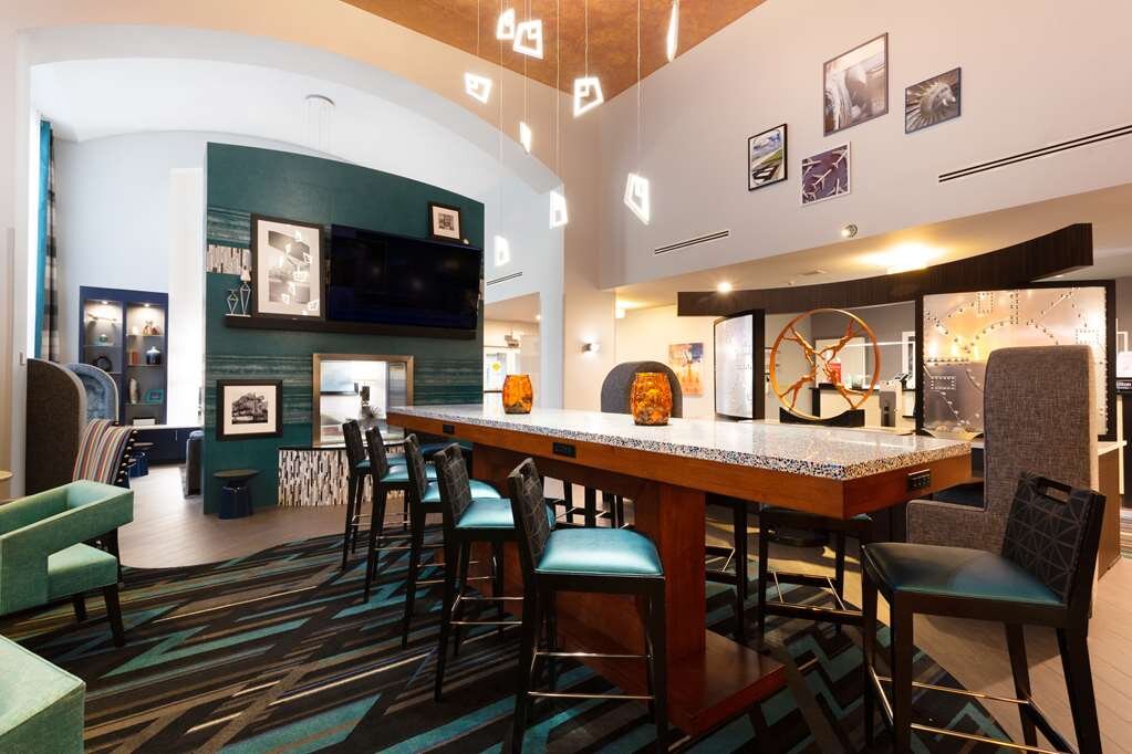 Hotel photo 47 of Hampton Inn & Suites Herndon-Reston.