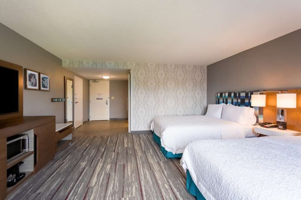 Hotel photo 33 of Hampton Inn & Suites Herndon-Reston.