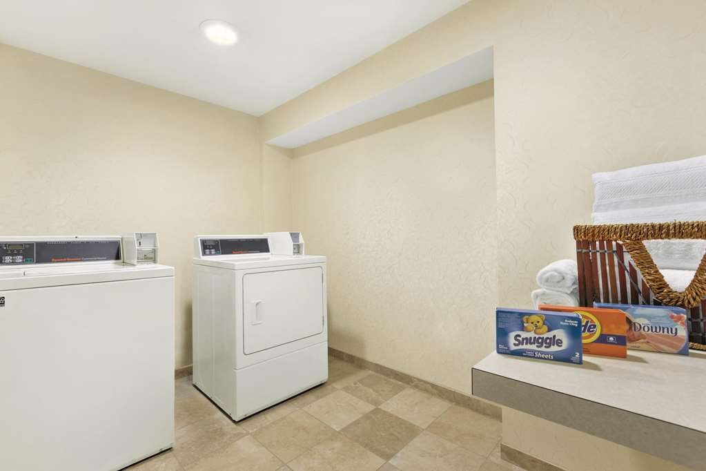 Hotel photo 19 of Hampton Inn & Suites Herndon-Reston.