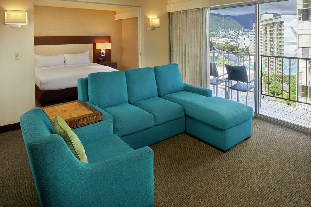 Hotel photo 39 of DoubleTree by Hilton Hotel Alana - Waikiki Beach.