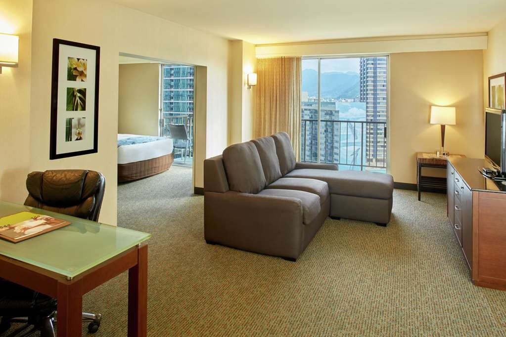 Hotel photo 15 of DoubleTree by Hilton Hotel Alana - Waikiki Beach.