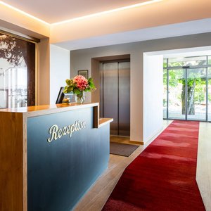 Hotel Gottinger in Waldkirchen, image may contain: Outdoors, Car, Vehicle, Transportation