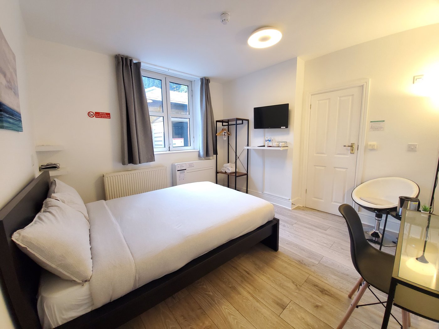 Sleeplicity London Heathrow $139 ($̶1̶5̶6̶) - Prices & Hotel Reviews ...