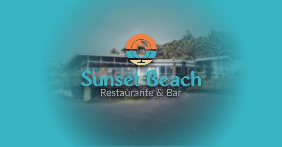 Bem Vindos ao Sunset Beach...
Localizado na fantástica praia do Pópulo (praia pequena).
