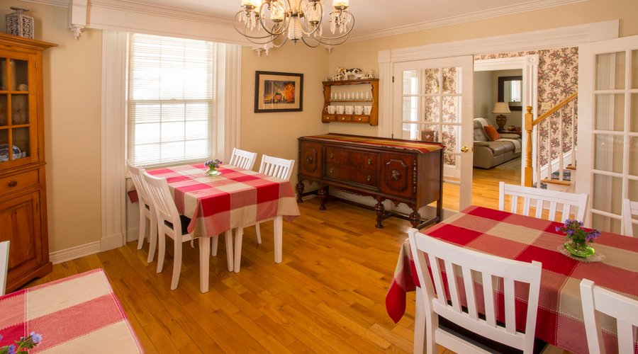 Breakfast area!