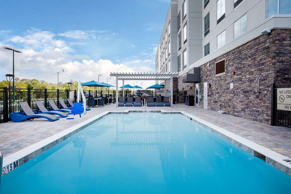 Hotel photo 25 of Hampton Inn & Suites North Port.