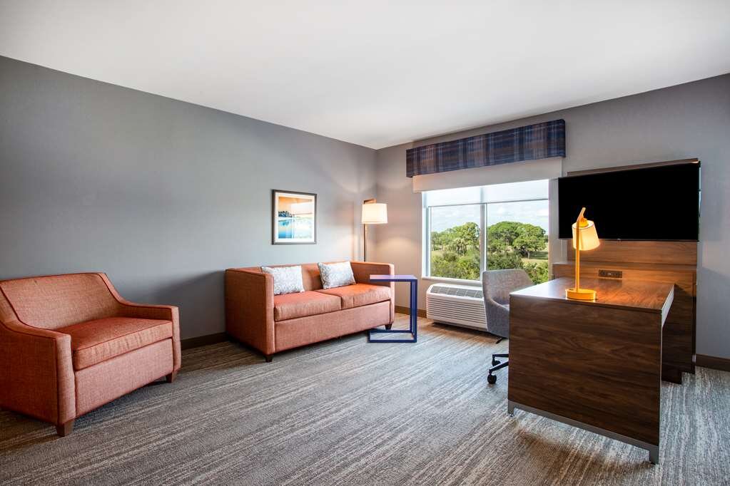 Hotel photo 10 of Hampton Inn & Suites North Port.