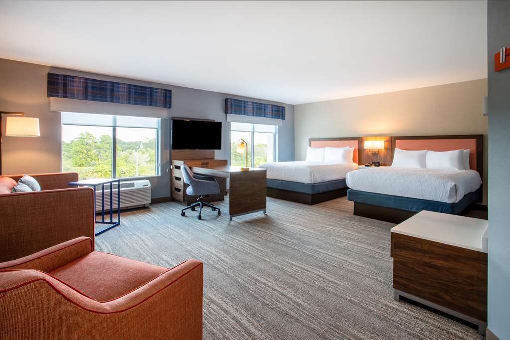 Hotel photo 24 of Hampton Inn & Suites North Port.