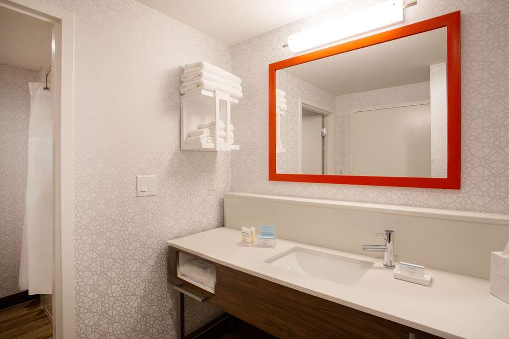 Hotel photo 6 of Hampton Inn & Suites North Port.